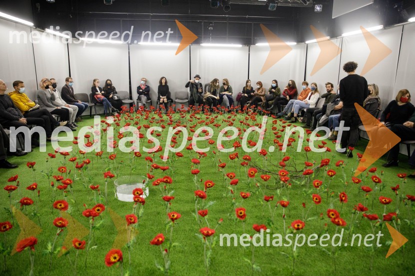 Vročina, premiera SMG Ljubljana