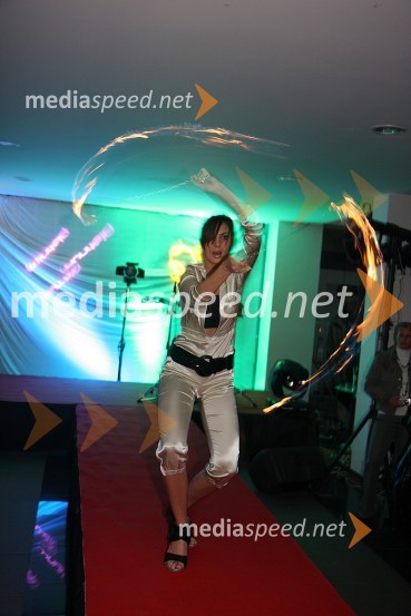 Gea Erjavec, manekenka in plesalkaPlatinum, otvoritev kluba