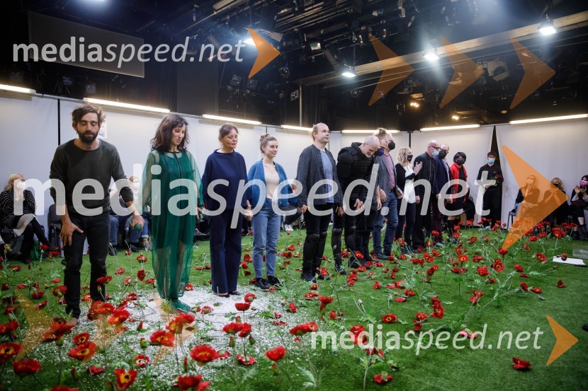 Vročina, premiera SMG Ljubljana