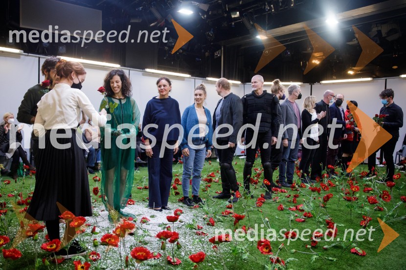 Vročina, premiera SMG Ljubljana