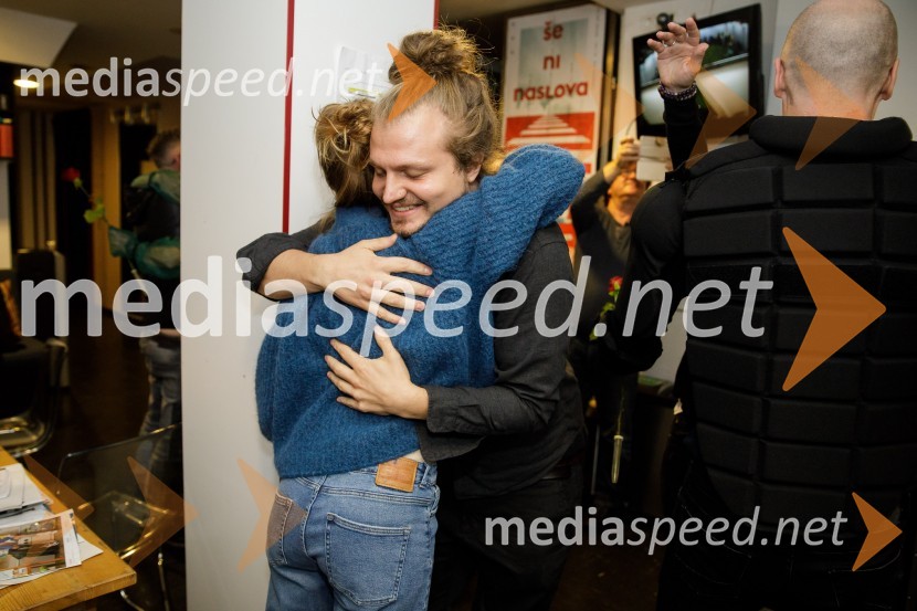  Maya Sara Unger;  Žiga  Divjak, režiserVročina, premiera SMG Ljubljana