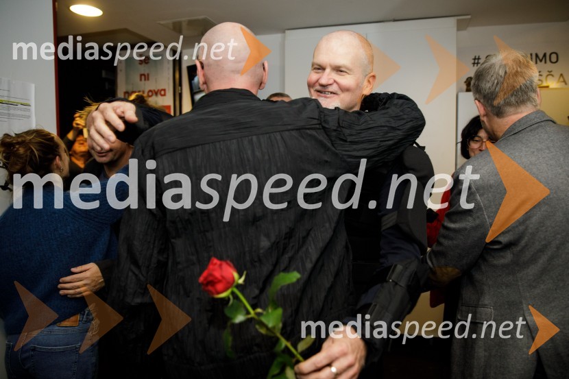  Damir Avdić, glasbenikVročina, premiera SMG Ljubljana