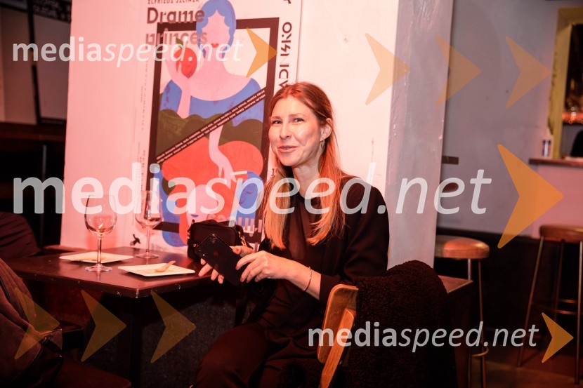 Vročina, premiera SMG Ljubljana