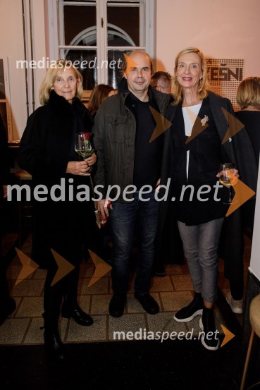 Aleksandra Žerjal;  Gregor Zorc, igralec;  Karin Košak Arzenšek, lastnica, Galerija FeniksVročina, premiera SMG Ljubljana