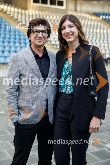  Predrag Todić, Ljubljana nepremičnine;  Mateja Todić Curk, Ljubljana nepremičnineBrexit v nepolitičnem zrcalu, dokumentarni film