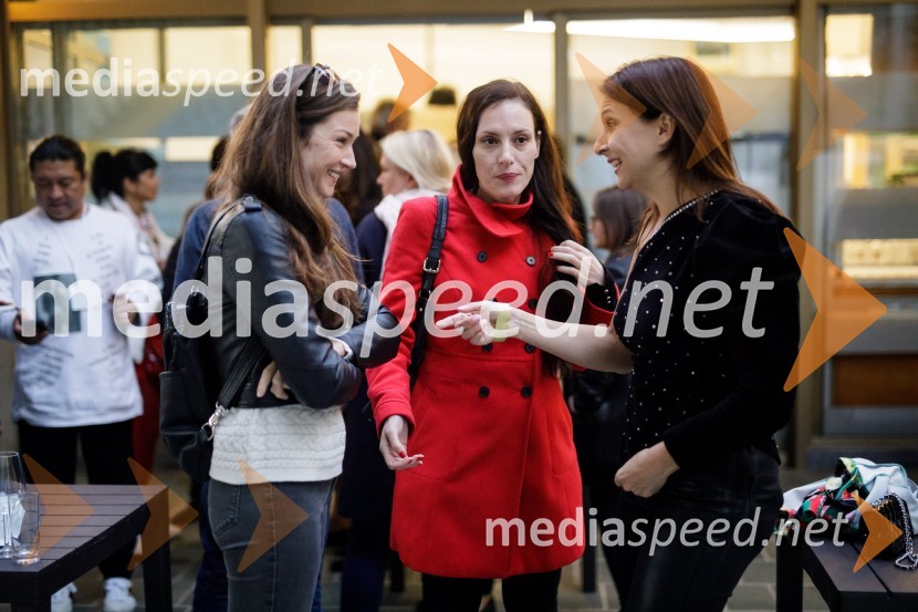  ... ;  Vida Breže, plesalka;  Nina Kojima, bivša dopisnica RTV v Združenem Kraljestvu, režiserka in producentkaBrexit v nepolitičnem zrcalu, dokumentarni film