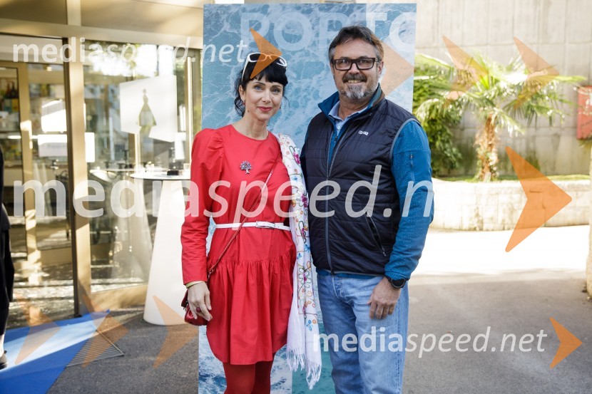 Dr. Jerca Legan Cvikl, antropologinja in predsednica Fundacije Femmes Sans Fronitières;  Jernej Kuntner, igralecBrexit v nepolitičnem zrcalu, dokumentarni film