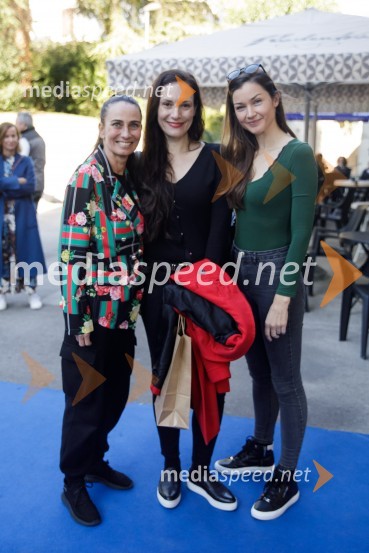  Alenka Tetičkovič, igralka;  Vida Breže, plesalka;  ... Brexit v nepolitičnem zrcalu, dokumentarni film