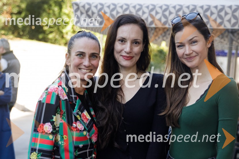  Alenka Tetičkovič, igralka;  Vida Breže, plesalka;  ... Brexit v nepolitičnem zrcalu, dokumentarni film