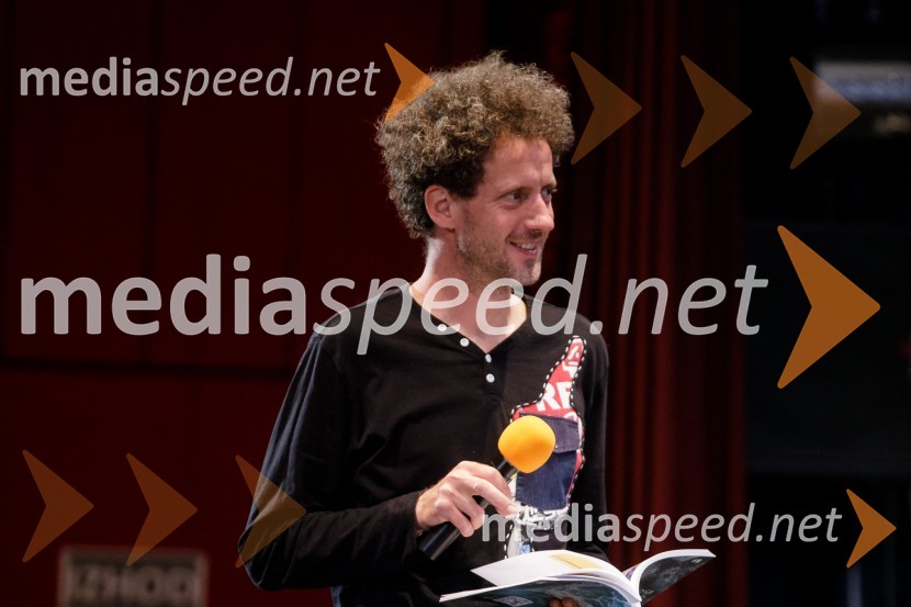 Brexit v nepolitičnem zrcalu, dokumentarni film