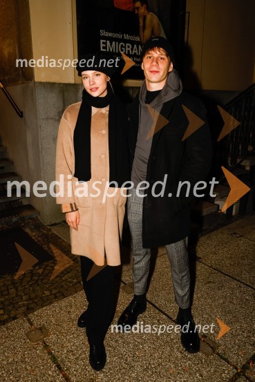  Klara Kuk, igralka, manekenka;  Timon Šturbej, igralecEmigranta, premiera