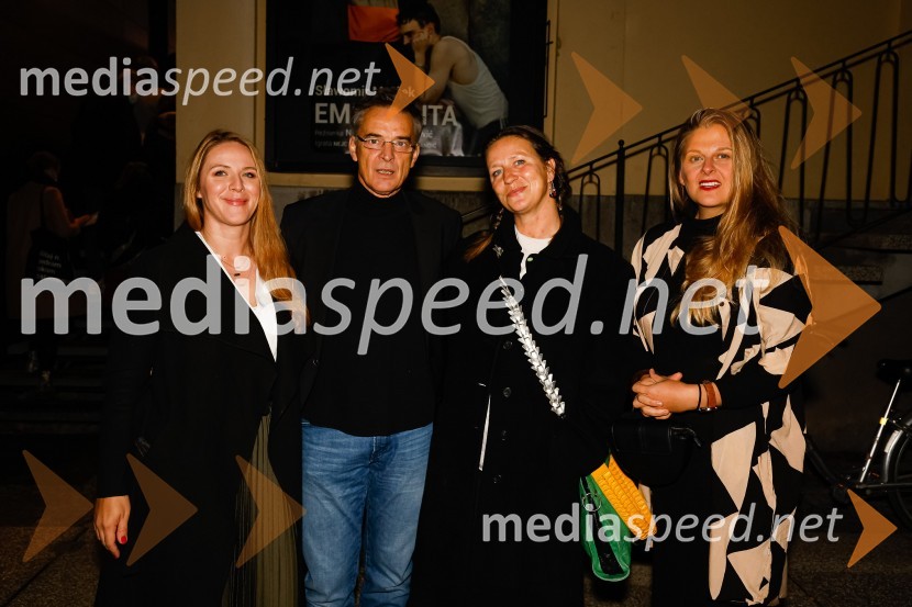  Barbara Svetek, vodja službe za marketing SNG Drama Ljubljana;   Igor  Samobor, igralec, ravnatelj SNG Drama Ljubljana;  Nina Valič, igralka;  Ana Rokvić Pinterič, pomočnica ravnatelja, SNG Drama LjubljanaEmigranta, premiera