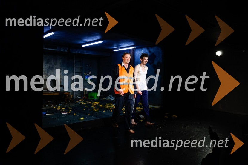  Marko  Mandić, igralec;  Nejc Cijan Garlatti, igralecEmigranta, premiera