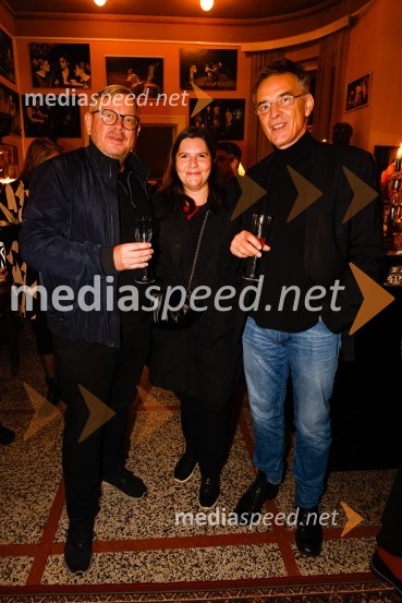  ... ;  Teja Pelko, novinarka, Svet24;   Igor  Samobor, igralec, ravnatelj SNG Drama LjubljanaEmigranta, premiera