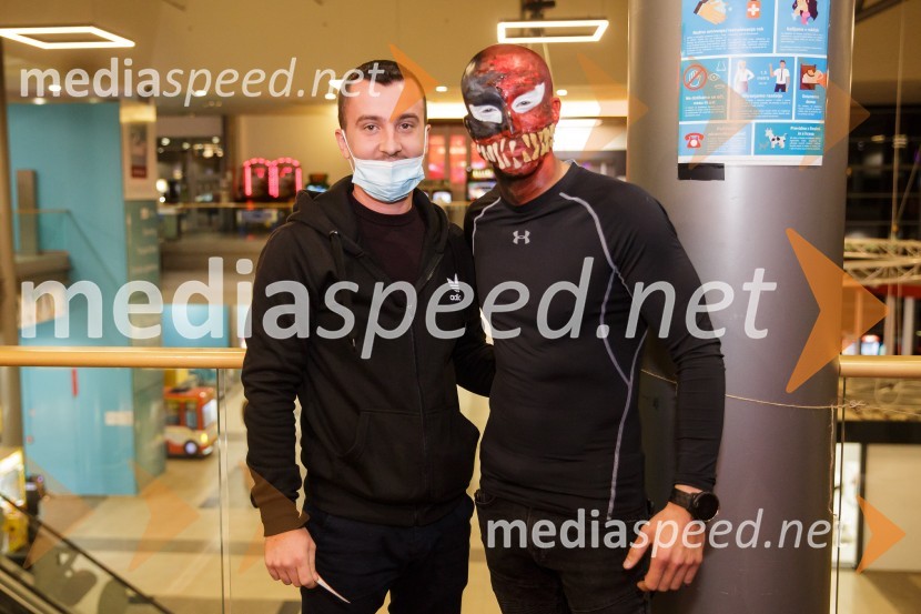  ... ;  Filip Kržišnik, F&B AcrobaticsPremiera filma Venom 2, v Cineplexx Kranj