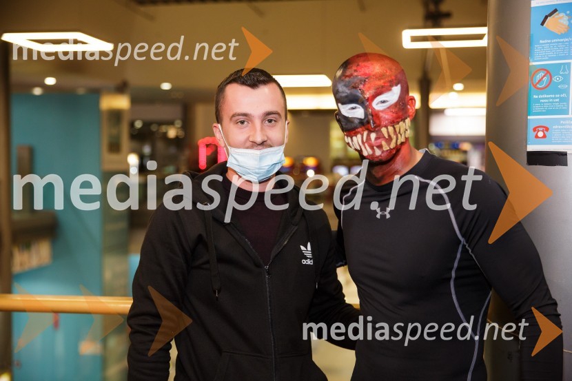  ... ;  Filip Kržišnik, F&B AcrobaticsPremiera filma Venom 2, v Cineplexx Kranj