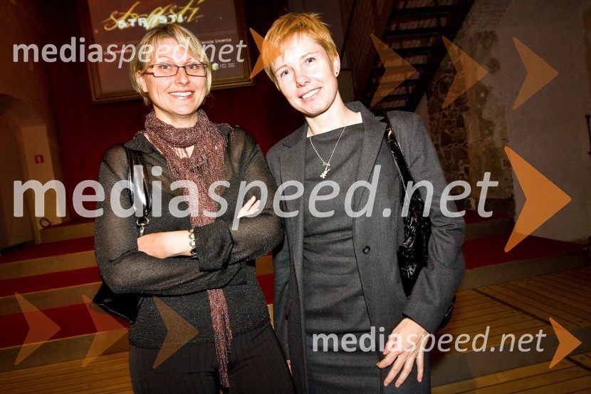 Nataša Bolčina Žgavec, televizijska voditeljica in Polonca Komar, producentka Radia Maribor in odnosi z javnostmi RTV SlovenijaStrasti, premiera nove nadaljevanke