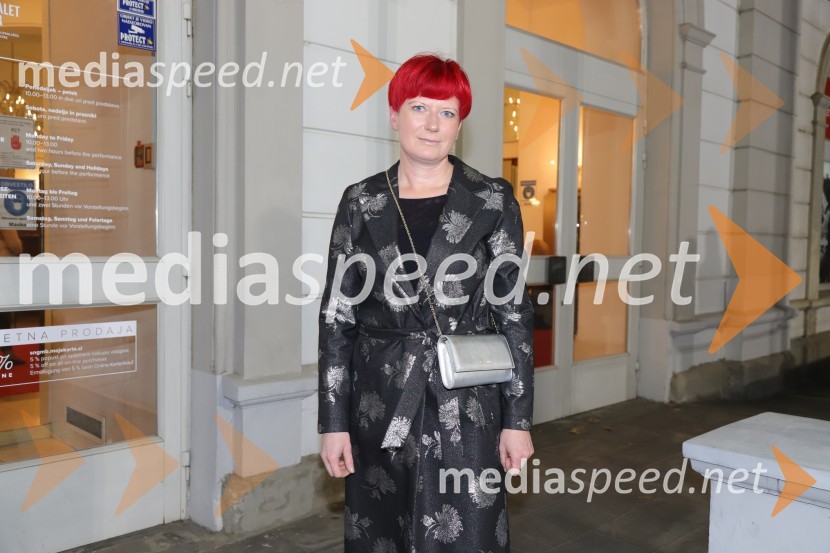  Valerija Grubelnik, Cvetličarna GrubelnikHči polka, premiera komične opere SNG Maribor