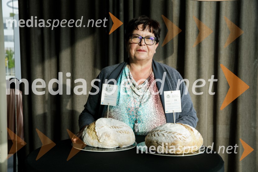  Antonija  PlešecNaj Fala kruh 2021