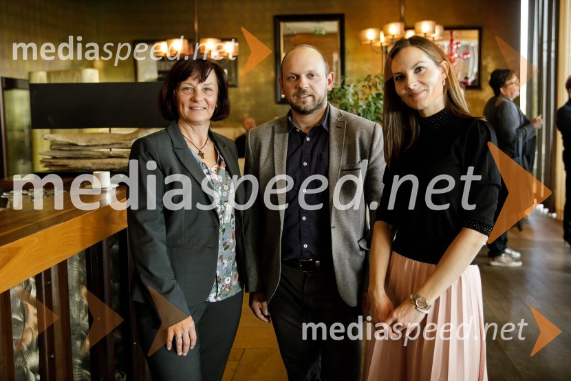  Mirjam Kavčič, direktorica Lesaffre Slovenija;  Rok Cankar,  direktor za pekarstvo v podjetju Žito;  Neža Jus, vodja prodaje Lesaffre SlovenijaNaj Fala kruh 2021