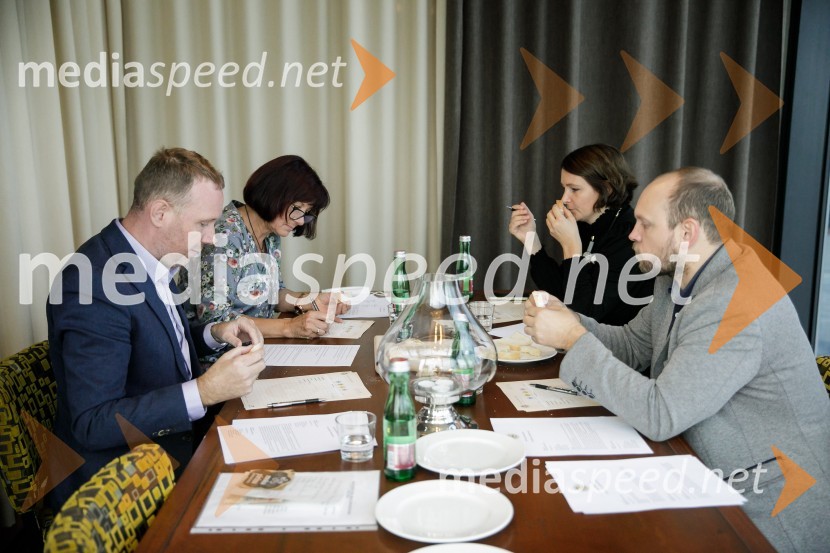  Marko Pulko, direktor, Lesaffre Slovenija;  Mirjam Kavčič, Bono pan;  Urška Petelin, izvršna urednica revije Dober tek;  Rok Cankar, produktni vodja, ŽitoNaj Fala kruh 2021