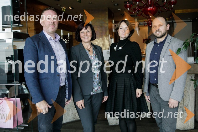  Marko Pulko, direktor, Lesaffre Slovenija;  Mirjam Kavčič, Bono pan;  Urška Petelin, izvršna urednica revije Dober tek;  Rok Cankar, produktni vodja, ŽitoNaj Fala kruh 2021