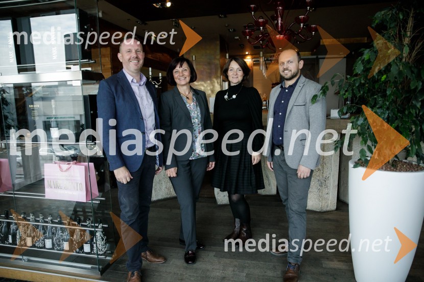  Marko Pulko, direktor, Lesaffre Slovenija;  Mirjam Kavčič, Bono pan;  Urška Petelin, izvršna urednica revije Dober tek;  Rok Cankar, produktni vodja, ŽitoNaj Fala kruh 2021