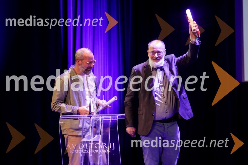  Jure  Matičič, direktor KD Domžale;  ... Slavnostna podelitev nagrad Festivala slovenskega filma