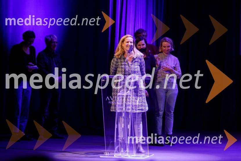  Neža Zinajić, scenografinjaSlavnostna podelitev nagrad Festivala slovenskega filma