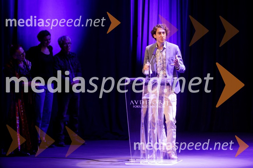  Matija Krečič, violinist in skadateljSlavnostna podelitev nagrad Festivala slovenskega filma