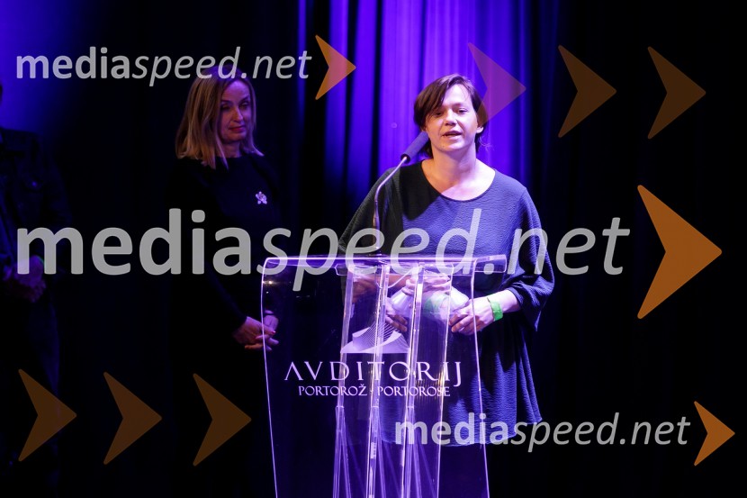  Nataša Bučar, direktorica, Slovenski filmski center;  Iza Strehar, dramatičarka in scenaristkaSlavnostna podelitev nagrad Festivala slovenskega filma