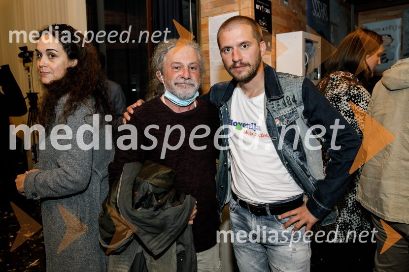  Sonja Prosenc, režiserka;  Miha Hočevar, režiser in scenarist;  Rok Biček, režiserSlavnostna podelitev nagrad Festivala slovenskega filma