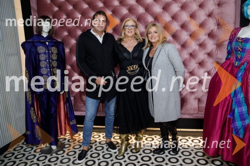  ... ;  Urška Alič, ustanoviteljica in direktorica Špas teatra;  ... Mala Terasa, koncertna komedija Špas teatra