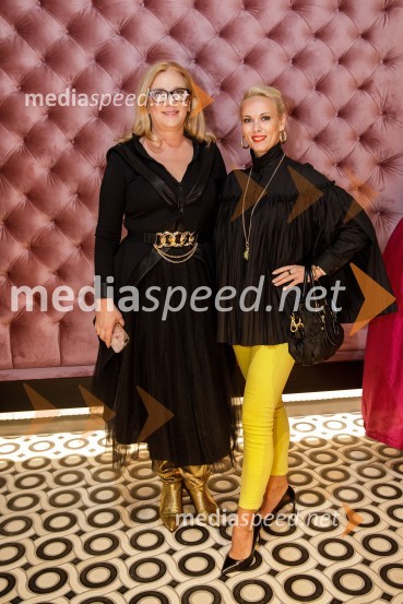  Urška Alič, ustanoviteljica in direktorica Špas teatra;  Pia Pustovrh, voditeljicaMala Terasa, koncertna komedija Špas teatra