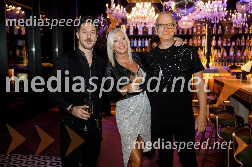  Jan Bučar, igralec;  ... ;  Uroš Smolej, igralecMala Terasa, koncertna komedija Špas teatra