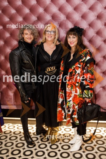  ... ;  Urška Alič, ustanoviteljica in direktorica Špas teatra;  ... Mala Terasa, koncertna komedija Špas teatra