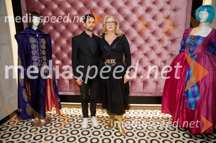  ... ;  Urška Alič, ustanoviteljica in direktorica Špas teatraMala Terasa, koncertna komedija Špas teatra