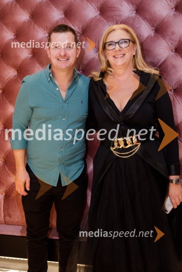  Aleš Prestor, idejni vodja, Nebo show restaurant;  Urška Alič, ustanoviteljica in direktorica Špas teatraMala Terasa, koncertna komedija Špas teatra