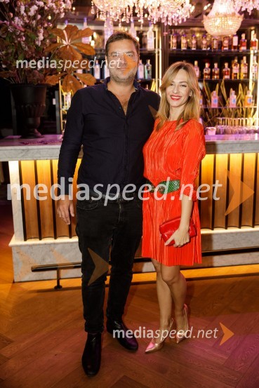  ... ;  Gorka Berden, igralkaMala Terasa, koncertna komedija Špas teatra