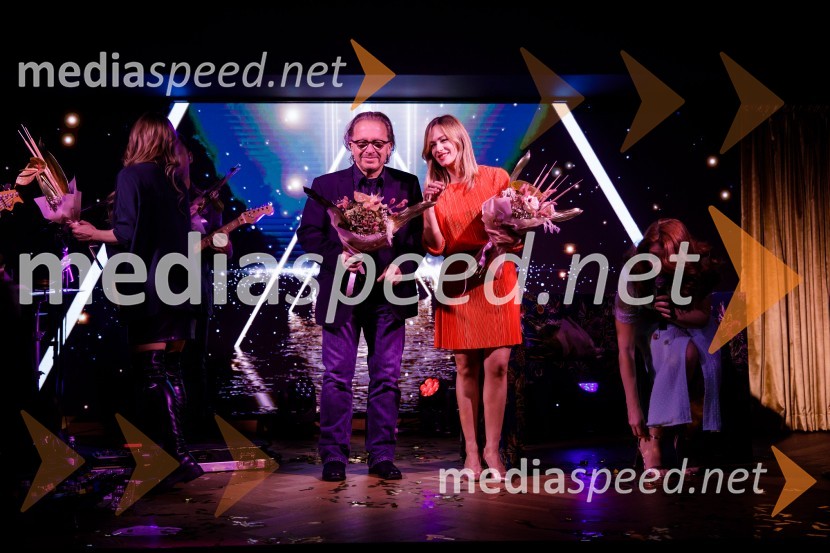  Jaša Jamnik, igralec in režiser;  Gorka Berden, igralkaMala Terasa, koncertna komedija Špas teatra