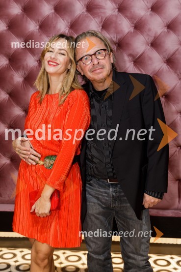  Gorka Berden, igralka;  Jaša Jamnik, igralec in režiserMala Terasa, koncertna komedija Špas teatra