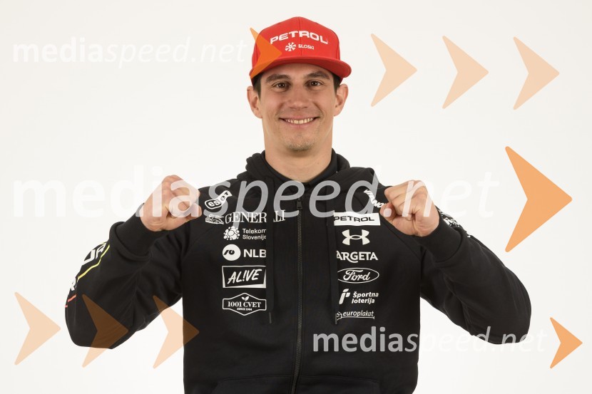  Žan Kranjec, smučarPredstavitev reprezentanc Slovenske smučarske zveze, sezone 2021/22