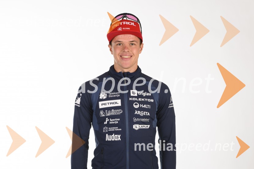  Alex Cisar, biatlonecPredstavitev reprezentanc Slovenske smučarske zveze, sezone 2021/22