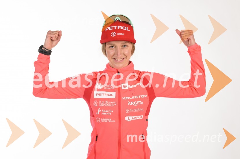  Anita  Klemenčič, smučarska tekačica, SlovenijaPredstavitev reprezentanc Slovenske smučarske zveze, sezone 2021/22