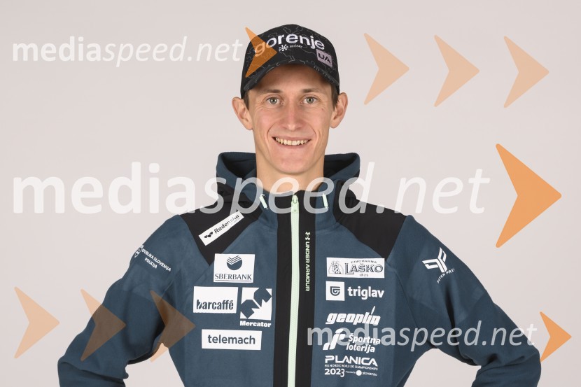  Peter  Prevc, smučarski skakalecPredstavitev reprezentanc Slovenske smučarske zveze, sezone 2021/22