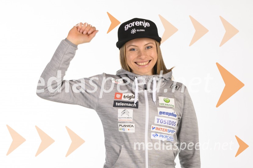  Anja  Mandeljc, smučarska tekačicaPredstavitev reprezentanc Slovenske smučarske zveze, sezone 2021/22
