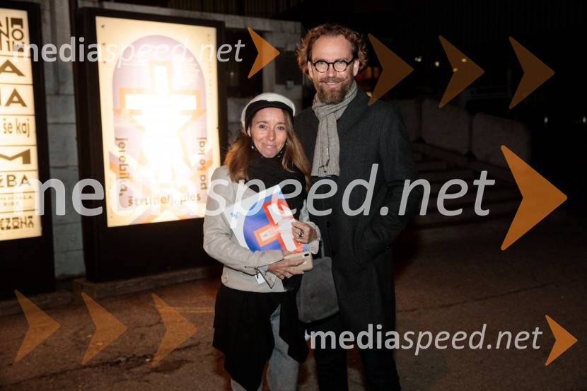 Jerebika, štrudelj, ples pa še kaj, premiera, Slovensko mladinsko gledališče