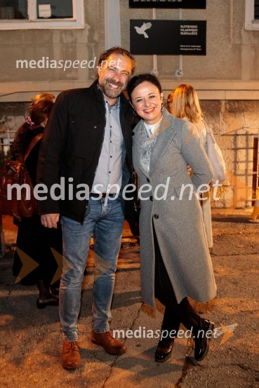  Gorazd Žilavec, igralec;  ... Jerebika, štrudelj, ples pa še kaj, premiera, Slovensko mladinsko gledališče