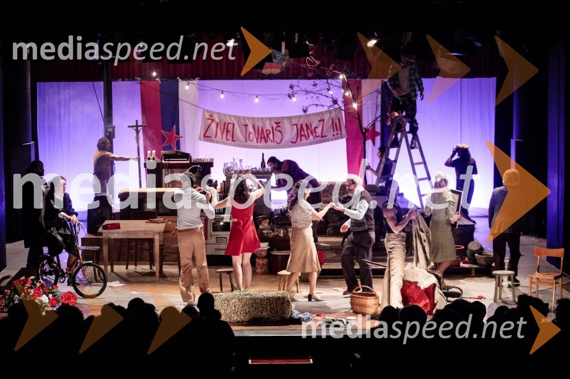 Jerebika, štrudelj, ples pa še kaj, premiera, Slovensko mladinsko gledališče