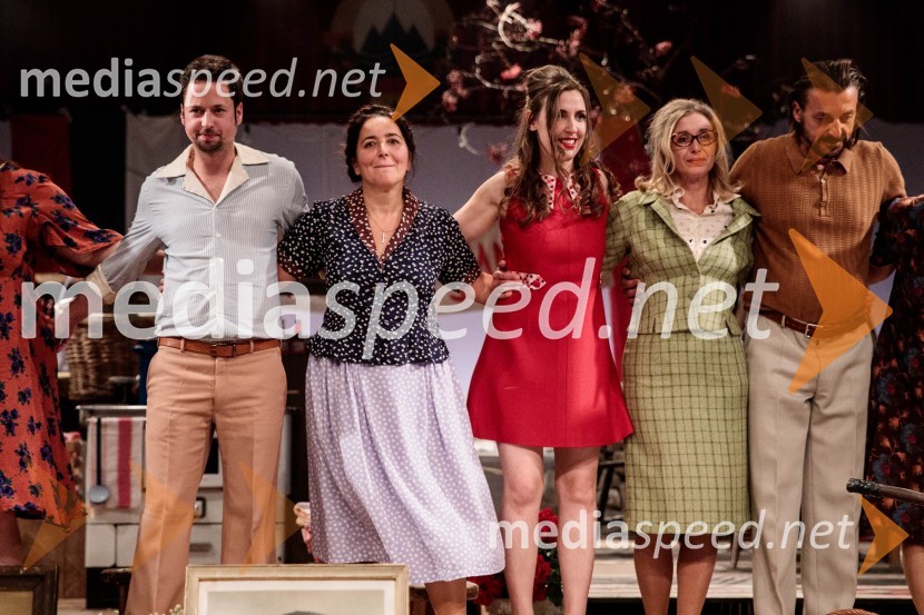  Andrej Zalesjak, igralec;  Marjuta  Slamič, igralka;  Patrizia  Jurinčič Finžgar, igralka;  Helena Peršuh, igralka;  Matej Recer, igralecJerebika, štrudelj, ples pa še kaj, premiera, Slovensko mladinsko gledališče